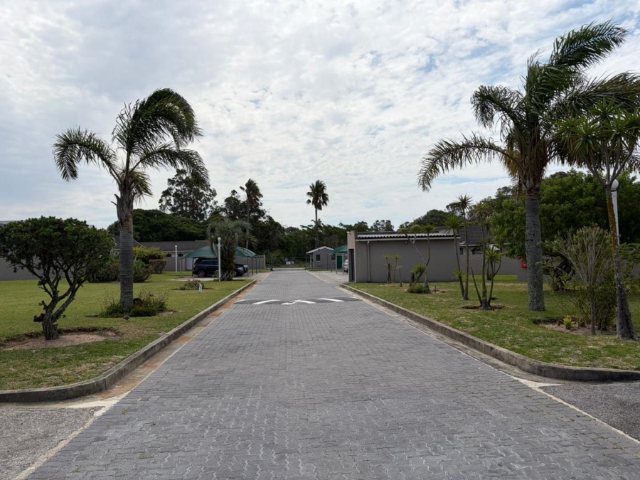 To Let 2 Bedroom Property for Rent in Overbaakens Eastern Cape